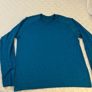 Men’s XL Metal Vent Tech Long Sleeve